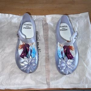 Mini Melissa Frozen